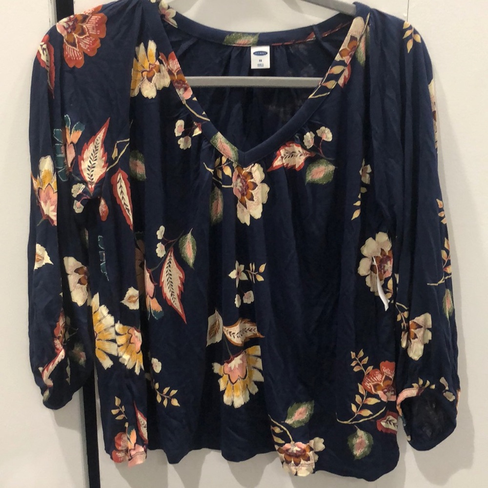Navy/Floral Old Navy Shirt